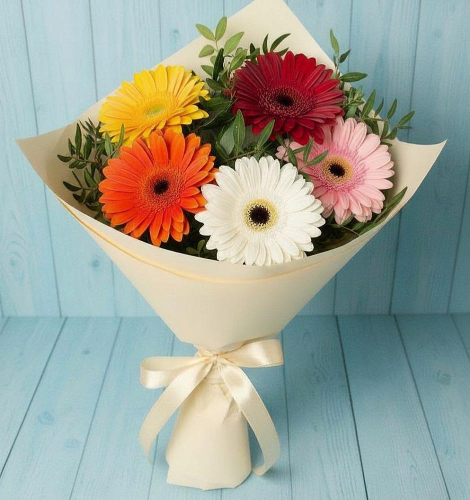 Букет праздник в Курчатове Букет цветов из: Герберы в Курчатове
