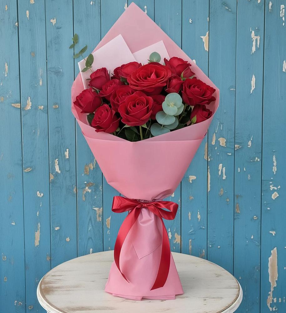 Букет красный бархат в Курчатове Букет цветов из: Розы в Курчатове