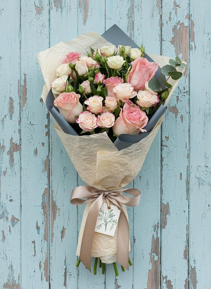 Букет нежный и розовый в Курчатове Букет цветов из: Розы в Курчатове