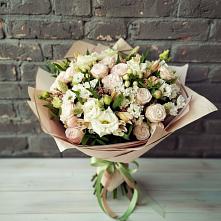 Букет нежное ассорти в Курчатове Букет цветов из:  Альстромерии, Розы и Хризантемы в Курчатове