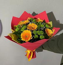 Букет восход солнца в Курчатове Букет цветов из:  Герберы и Хризантемы в Курчатове