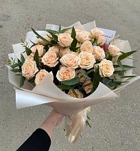 Букет Кремовые розы Латте в Курчатове
