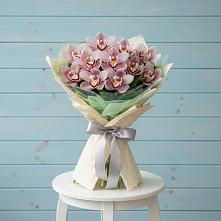 Букет 11 орхидей в Курчатове Букет цветов из:  Орхидеи и Розы в Курчатове