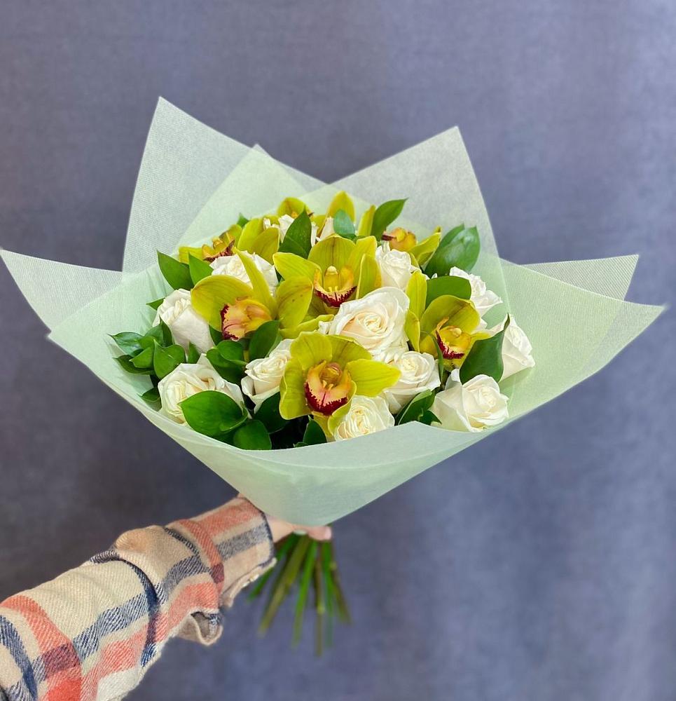 Букет лимончелло в Курчатове Букет цветов из: Орхидеи и Розы в Курчатове