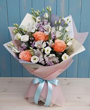 Букет Утренняя свежесть в Курчатове Букет цветов из:  Лизиантусы, Розы, Альстромерии и Гипсофила в Курчатове