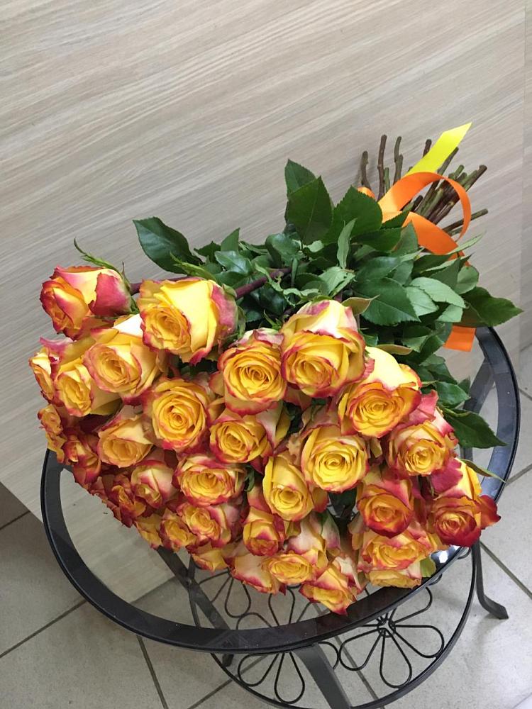 Желтые розы  в Курчатове Букет Желтые розы в Курчатове