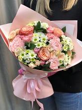 Букет нежные объятья в Курчатове Букет цветов из: Гвоздики, Розы и Хризантемы в Курчатове
