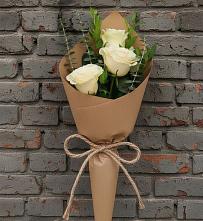 Букет из 3 роз в Курчатове Букет цветов из:  Розы в Курчатове