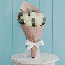 Букет контраст в Курчатове Букет цветов из:  Розы в Курчатове