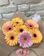 Букет Любимые краски #REPLACE_PRED# Курчатове Букет цветов из:  Герберы #REPLACE_PRED# Курчатове