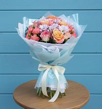 Букет Счастливые мгновение в Курчатове Букет цветов из:  Хризантемы и Розы в Курчатове