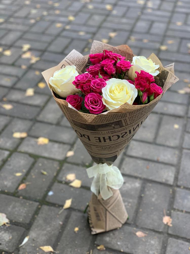 Букет Удивительный из роз в Курчатове Букет цветов из: Розы в Курчатове