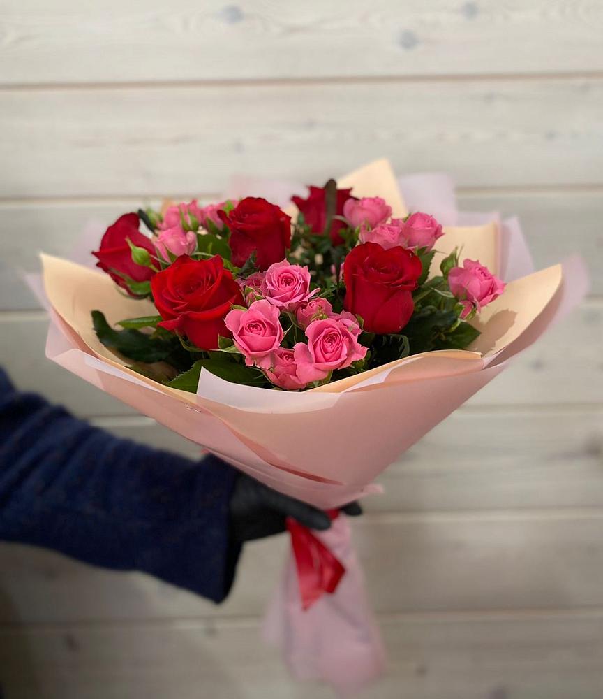 Букет тайны любви в Курчатове Букет цветов из: Розы в Курчатове