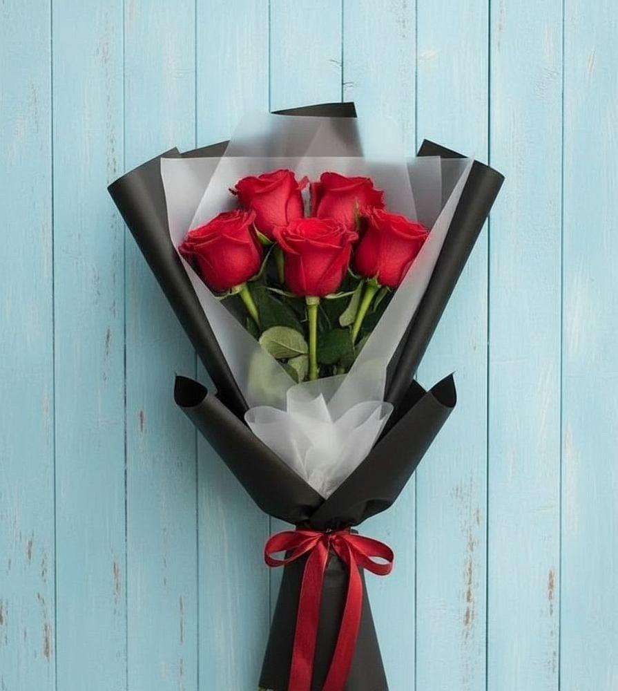 Букет в ритме города в Курчатове Букет цветов из: Розы в Курчатове